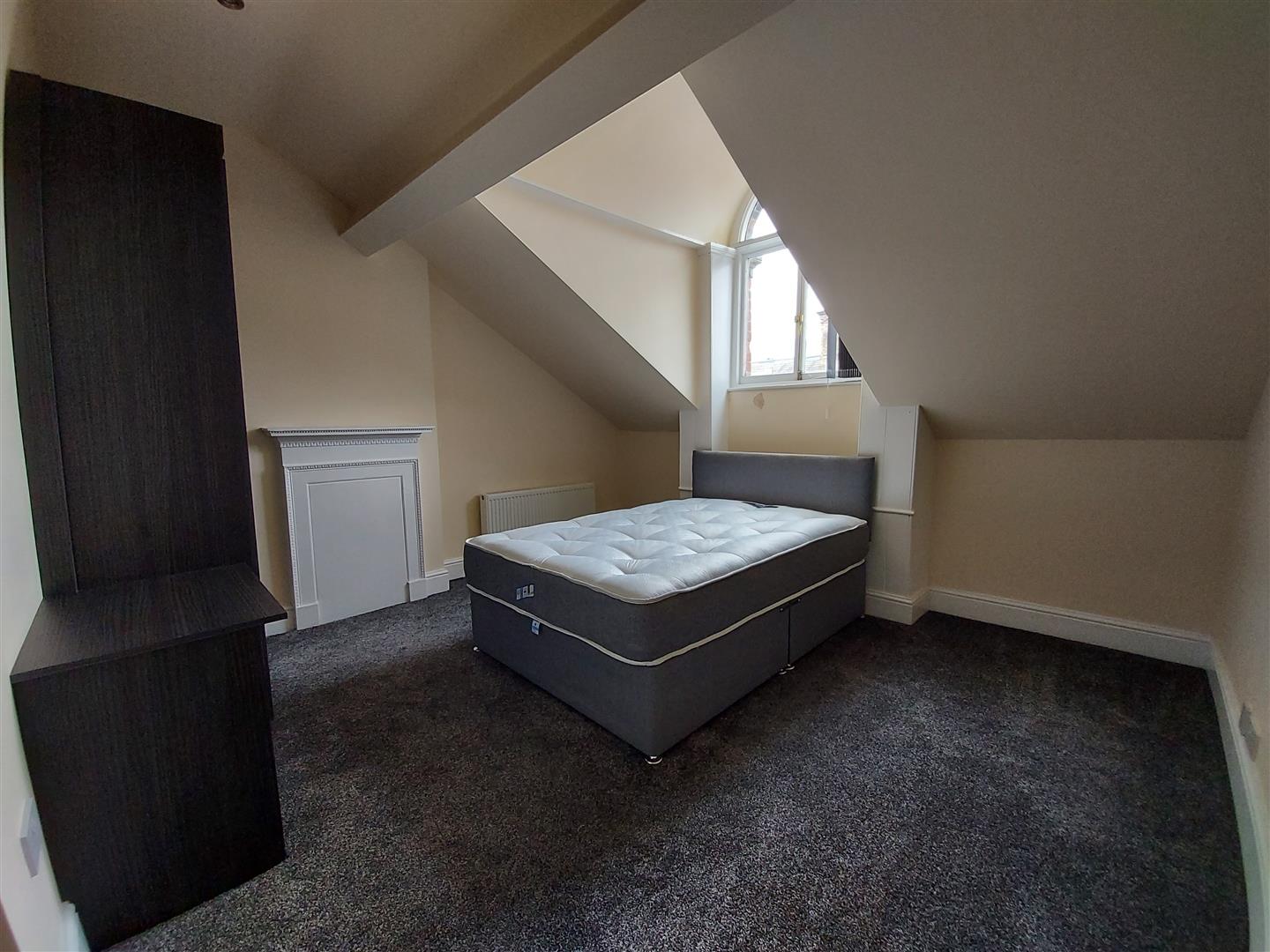 Flat , A, Ribblesdale Place, PR1 3NA